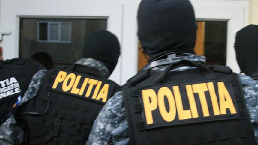 descinderi spectaculoase in mehedinti in scandalul dosarelor false de handicap 21 de perchezitii si zeci de suspecti prejudiciu enorm