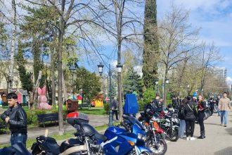 Intampinare puternica pentru sezonul moto la Drobeta Turnu Severin zeci de motociclisti si au expus bijuteriile pe doua roti