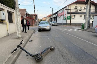 Un copil de 14 ani accidentat de o masina intr o intersectie din oras