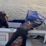 A intrat in Dunare cu un colac a adormit si a fost dus de curenti pana in mijlocul fluviului