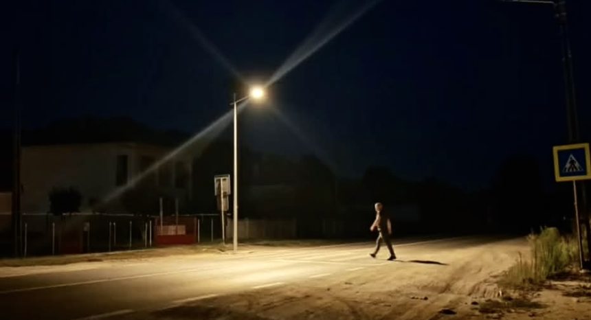 Peste 360 de treceri de pietoni iluminate cu energie solara de DRDP Craiova