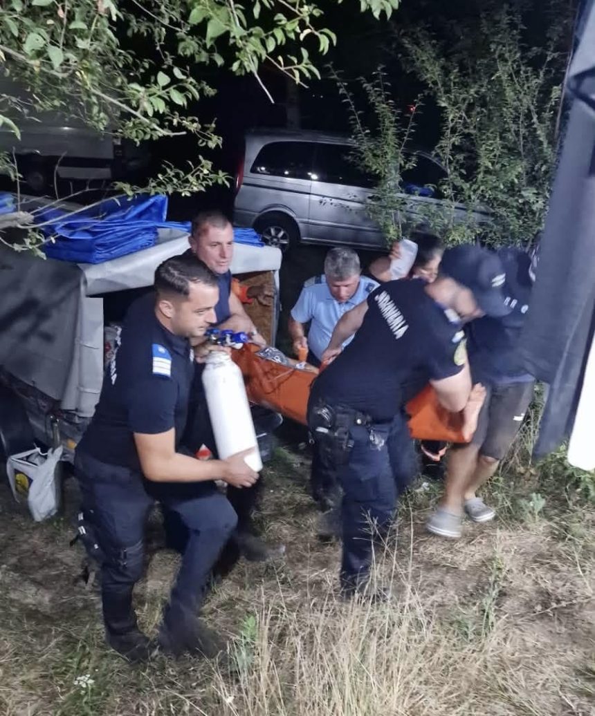 jandarmii si pompierii au intervenit pentru o femeie in soc anafilactic la un festival in baia de arama