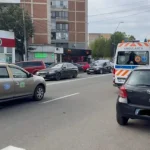Accident lângă Liceul „Domnul Tudor”: adolescent de 17 ani, lovit de un taxi pe trecere