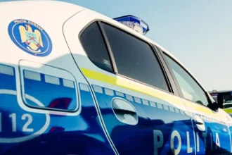 Accident pe Adrian și Șincai: două femei lovite după ce o mașină a ricoșat pe trotuar