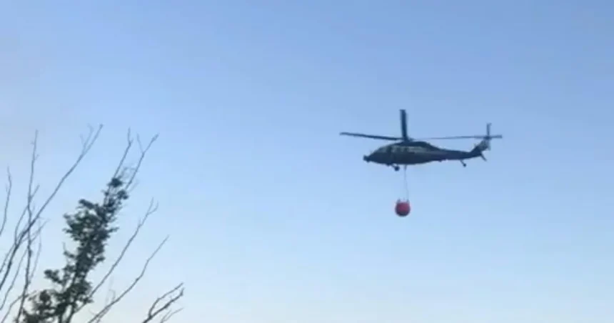 Două elicoptere intervin astăzi pentru stingerea focarelor de la Băile Herculane