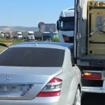Impact pe Calea Craiovei din Drobeta-Turnu Severin: autotren și autoturism implicate