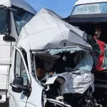 Patru mașini implicate într-un accident grav pe DN 6, la Vălișoara