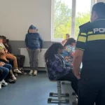 Polițiștii din Mehedinți, discuții cu elevii despre bullying și droguri