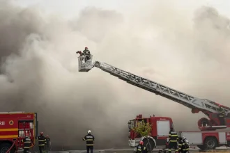 Pompierii din Mehedinți, o zi de intervenții cât o lună