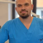 Boala parodontală poate evolua fără durere. Semnele care impun consult stomatologic