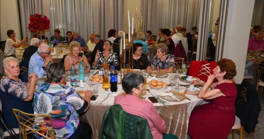 Seniorii Severinului, sărbătoriți de Ziua Persoanelor Vârstnice